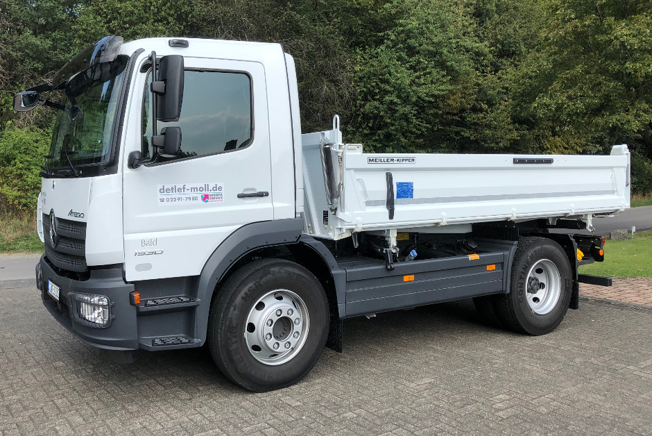 LKW 16 t – Kipper (Dreiseitenkipper)